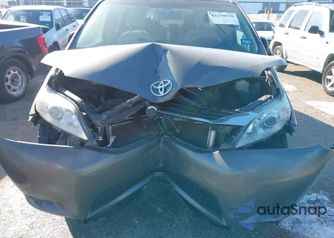 2011 Toyota Sienna Le V6 from USA, damaged, VIN 5TDKK3DC9BS143845
